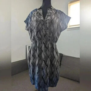 Forever 21 Contemporary Shirt Dress -- Size M -- Light, airy, 80s vibe